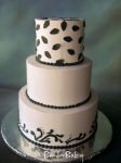 WEDDING CAKE 350